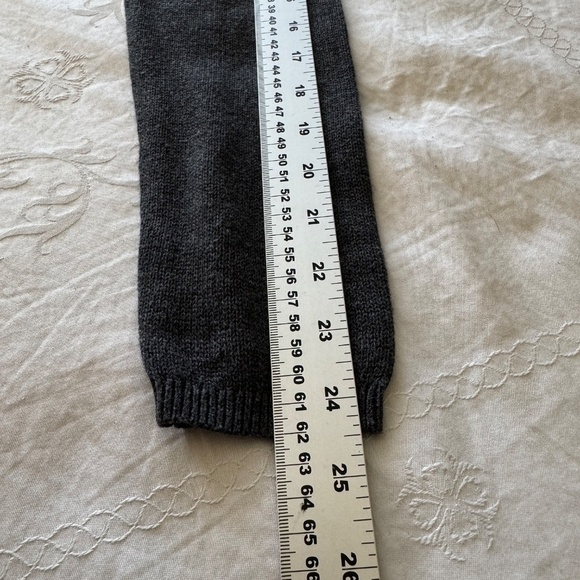 Old Navy‎ Women's Gray Long Sleeve Knit Lightweight Sweater Medium Rolled Neck - Picture 10 of 12